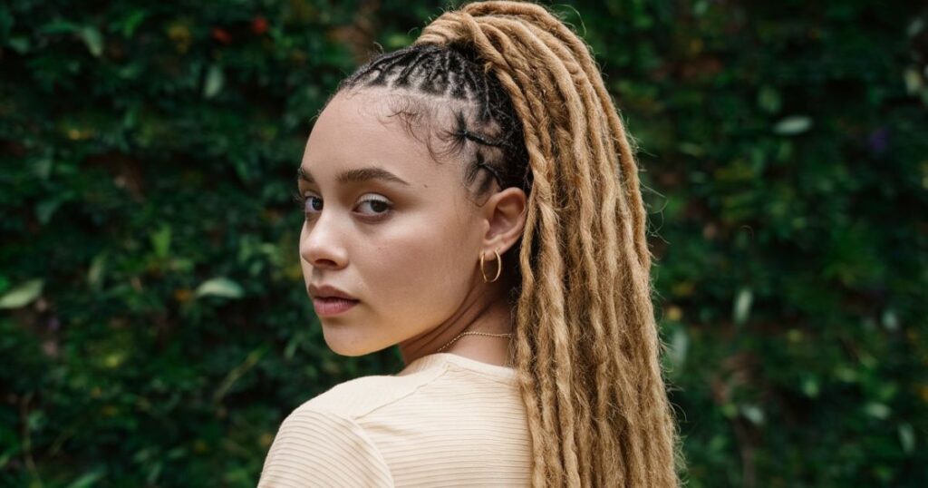 Dreads-vs-Braids-What-Sets-Them-Apart